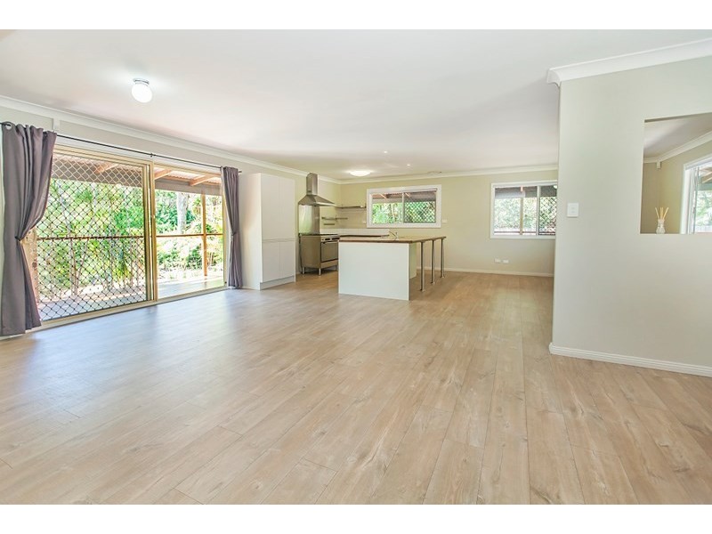 18 Dale Road, Camira QLD 4300