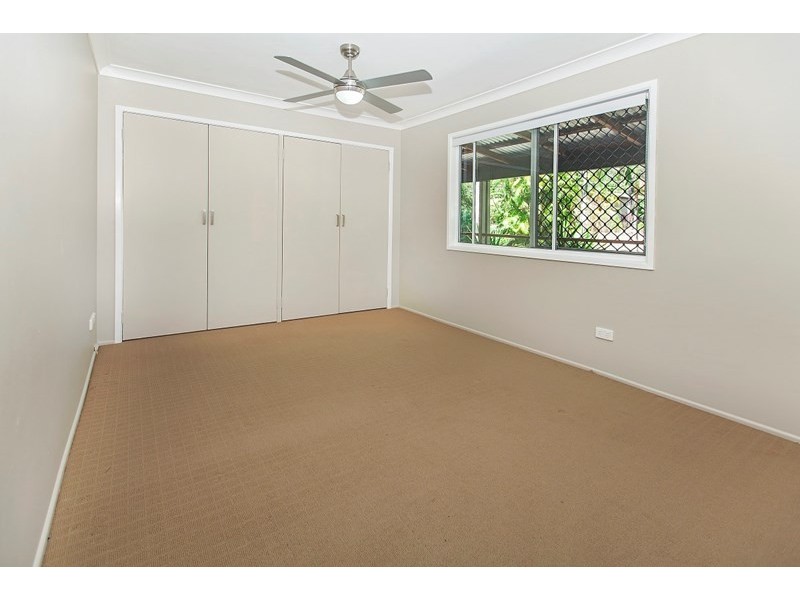 18 Dale Road, Camira QLD 4300