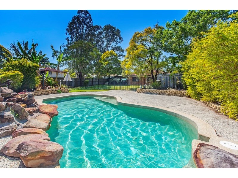 26 Robin Street, Camira QLD 4300