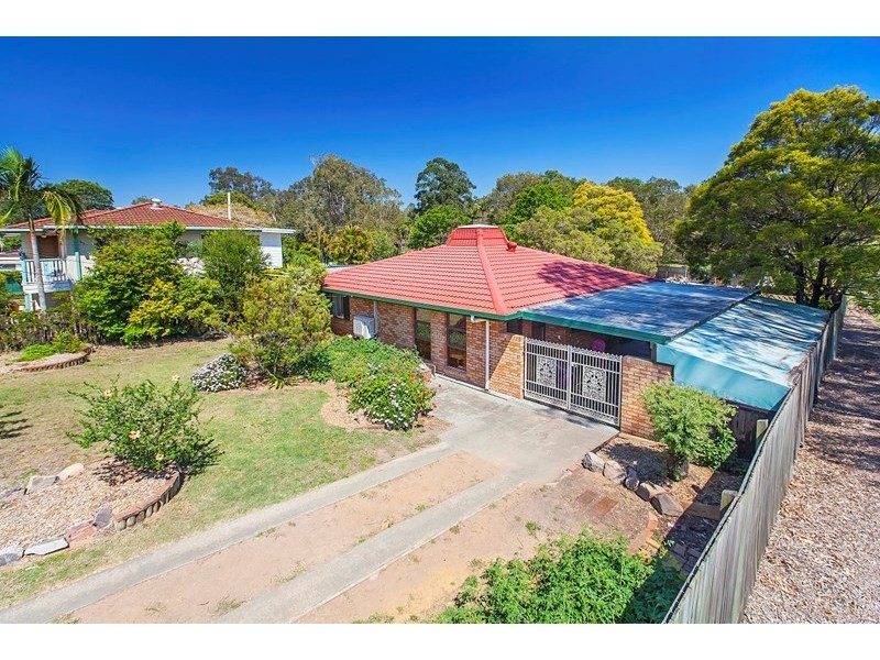 26 Robin Street, Camira QLD 4300