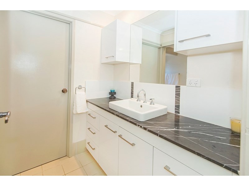 26 Robin Street, Camira QLD 4300