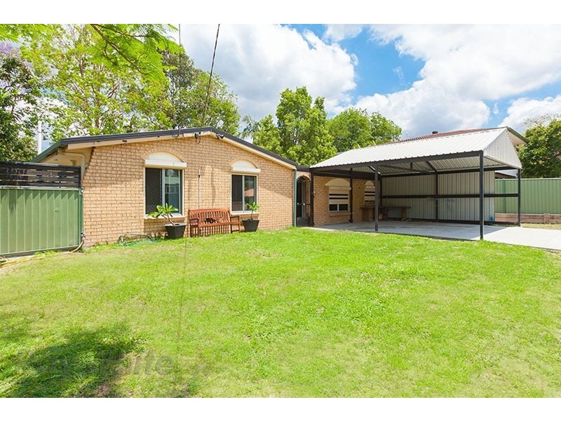 31 Melinda Street, Camira QLD 4300
