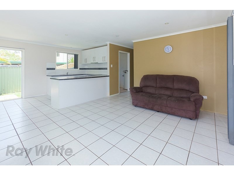 31 Melinda Street, Camira QLD 4300