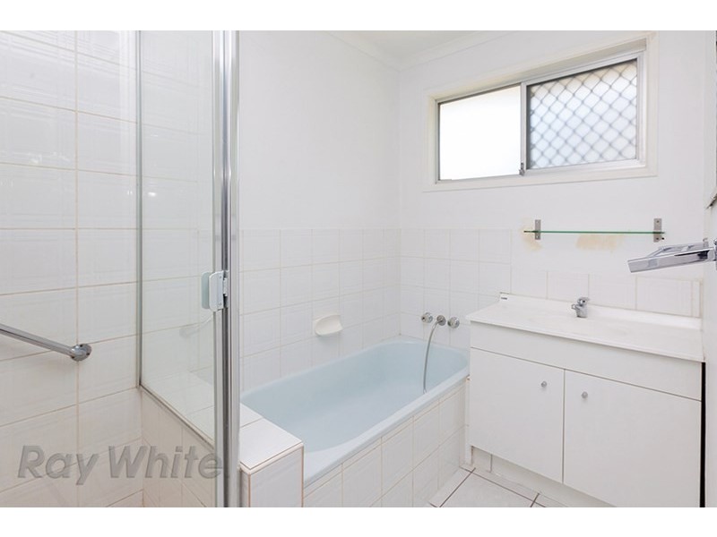31 Melinda Street, Camira QLD 4300
