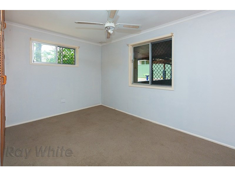 31 Melinda Street, Camira QLD 4300