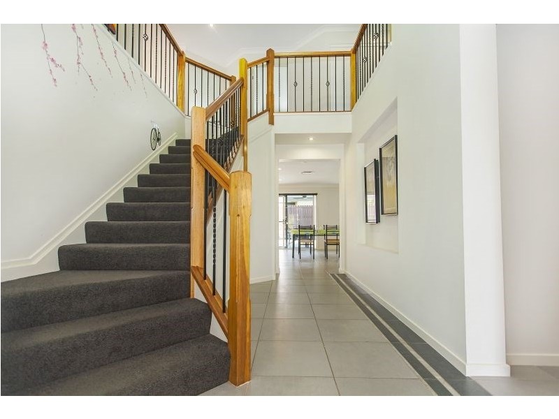3 Den Otter, Bellbird Park QLD 4300