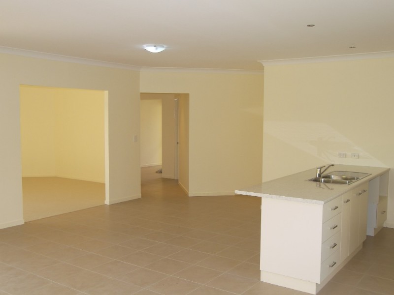 Springfield Lakes QLD 4300