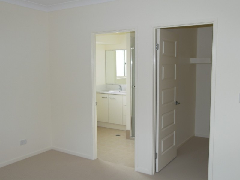 Springfield Lakes QLD 4300