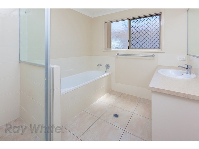 65 Highlands Terrace, Springfield Lakes QLD 4300