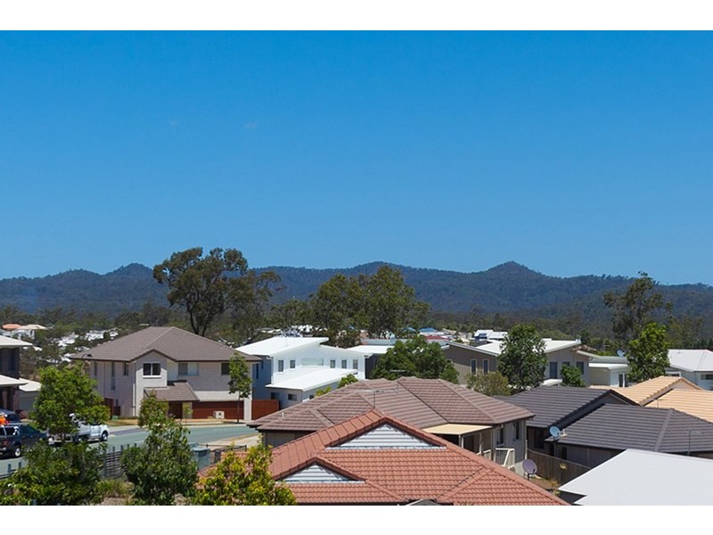 65 Highlands Terrace, Springfield Lakes QLD 4300