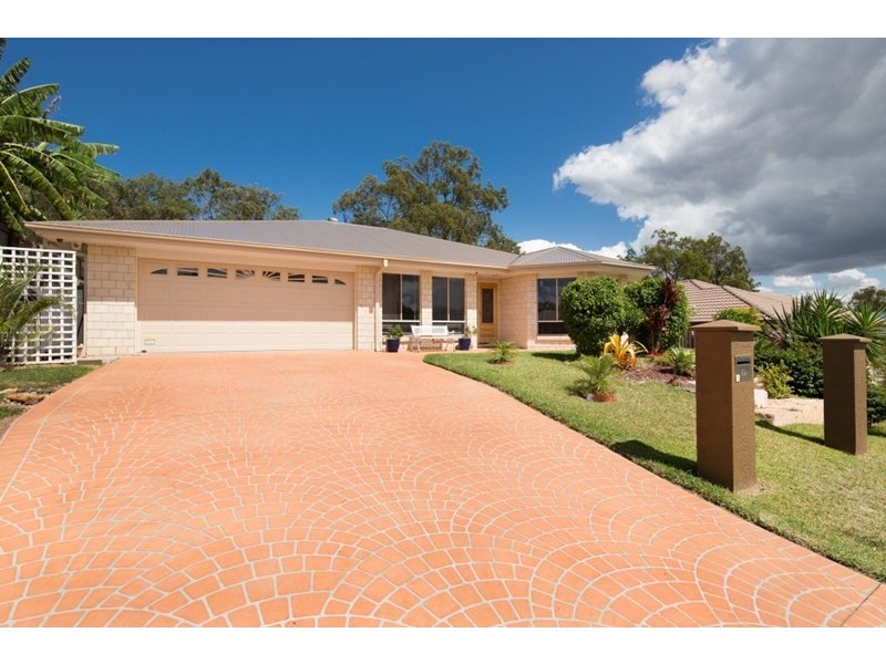 50 Eric Drive, Blackstone QLD 4304