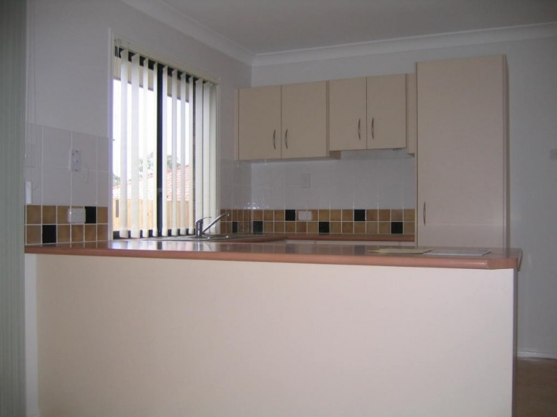12 Sarah Place, Raceview QLD 4305