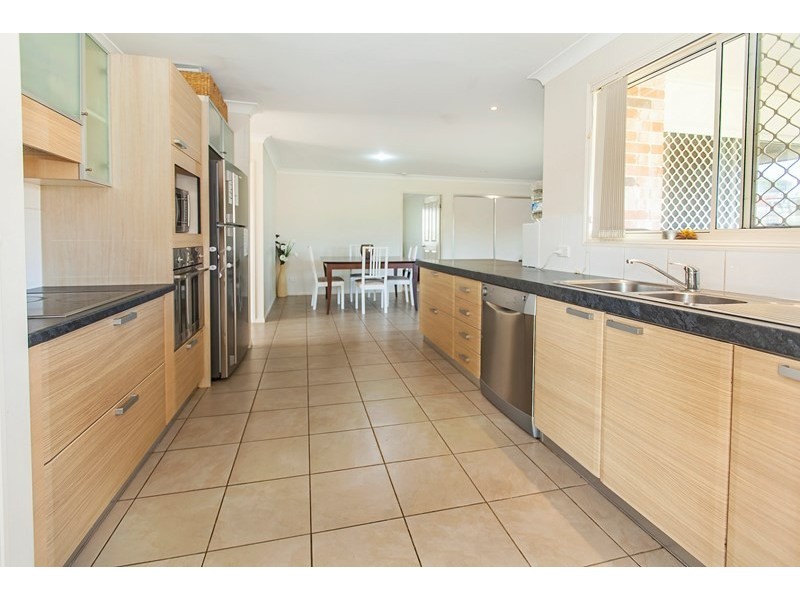 55 Parkside Drive, Springfield QLD 4300