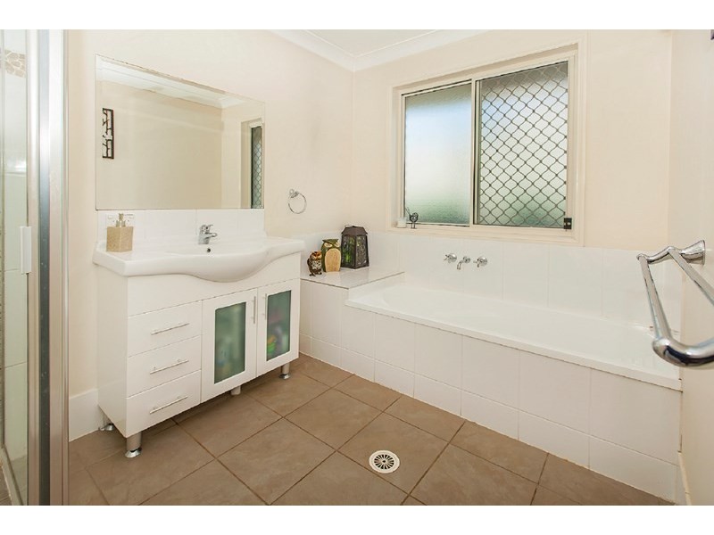 55 Parkside Drive, Springfield QLD 4300