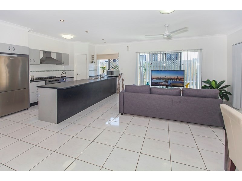 4 Riverine Drive, Springfield Lakes QLD 4300