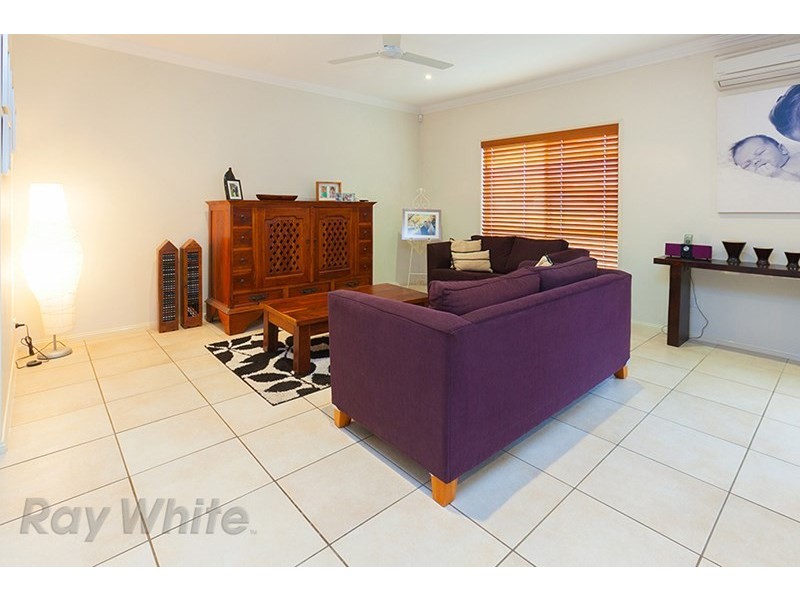 158 Lakeside Avenue, Springfield Lakes QLD 4300