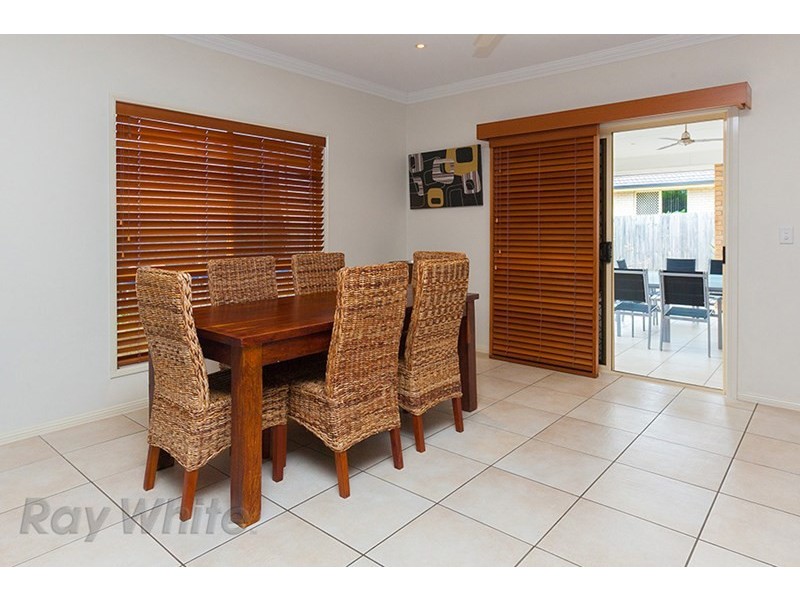 158 Lakeside Avenue, Springfield Lakes QLD 4300