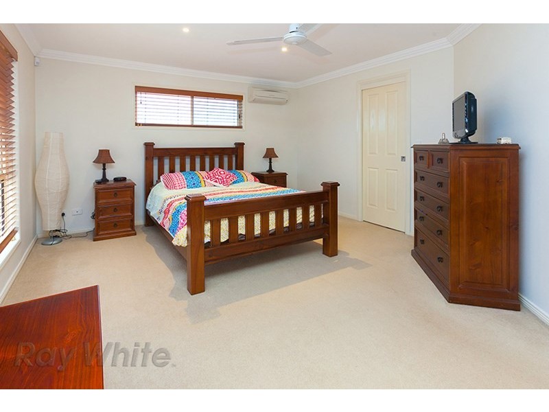 158 Lakeside Avenue, Springfield Lakes QLD 4300