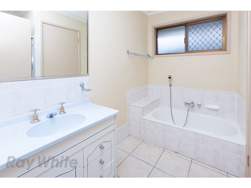 179 Redbank Plains Road, Bellbird Park QLD 4300