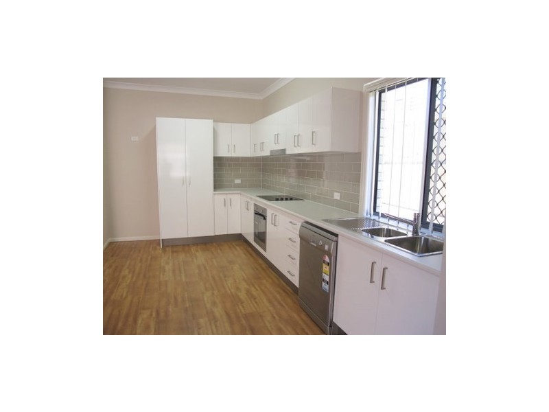 17 Hyssop Place, Springfield Lakes QLD 4300