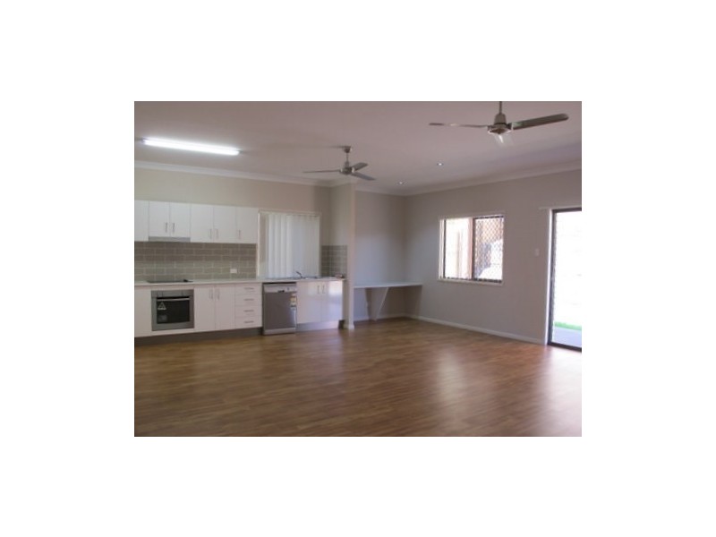17 Hyssop Place, Springfield Lakes QLD 4300