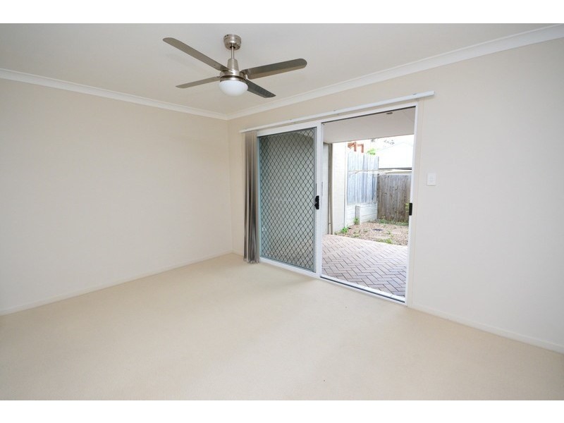 11 Riverside Crescent, Springfield Lakes QLD 4300