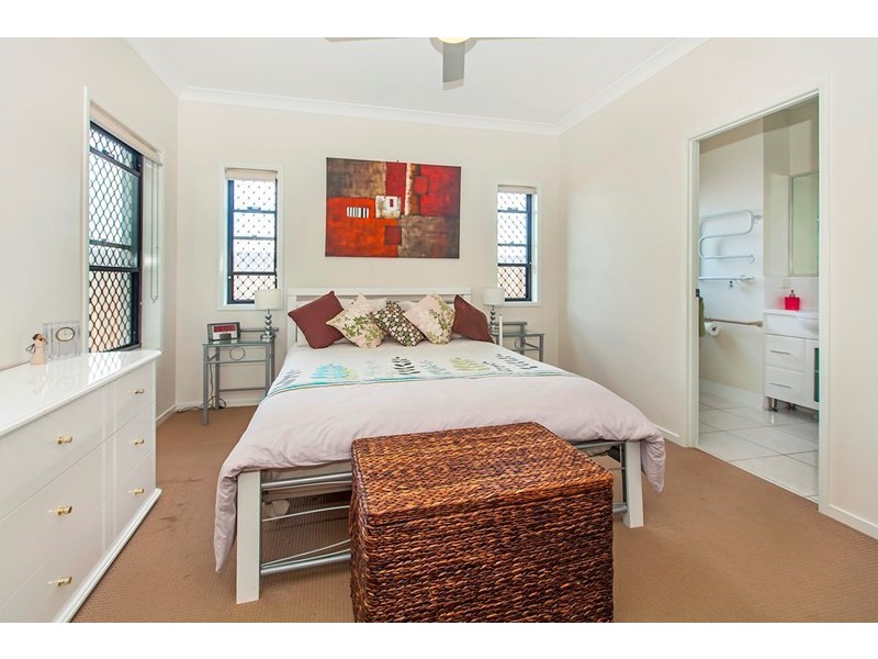 11 Grand Canyon Drive, Springfield Lakes QLD 4300