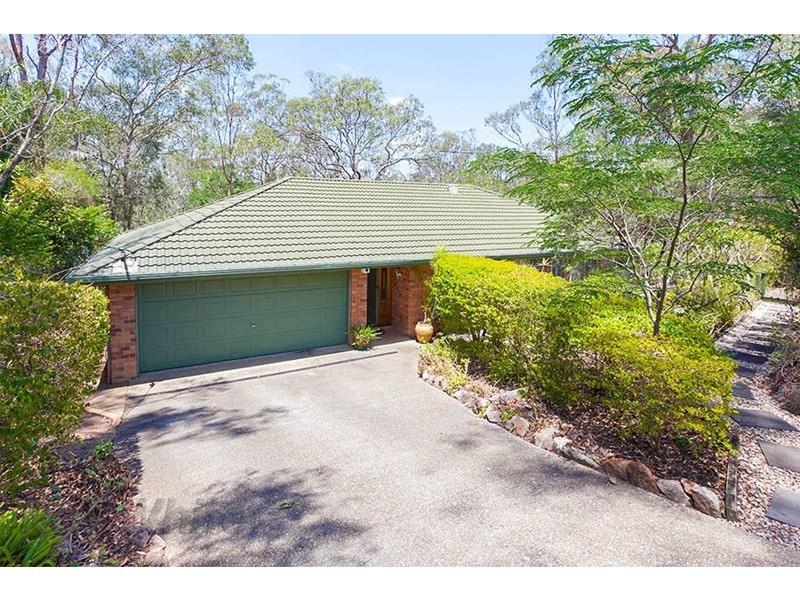 70 Fiona Street, Bellbird Park QLD 4300