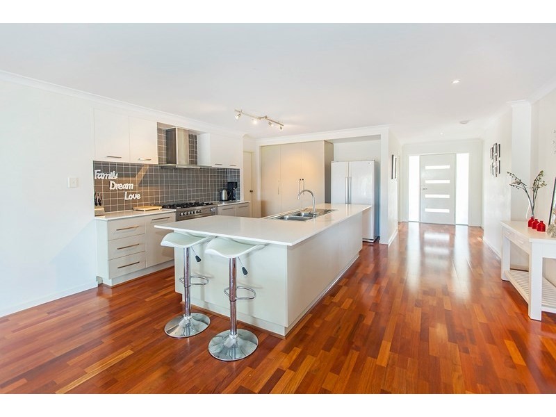 53 Escarpment Drive, Springfield QLD 4300