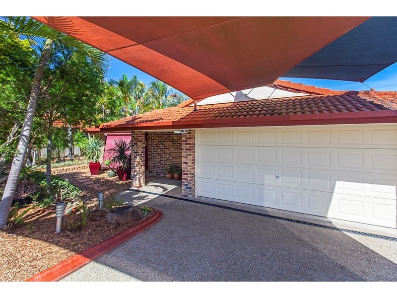 37 Drummond Street, Sinnamon Park QLD 4073