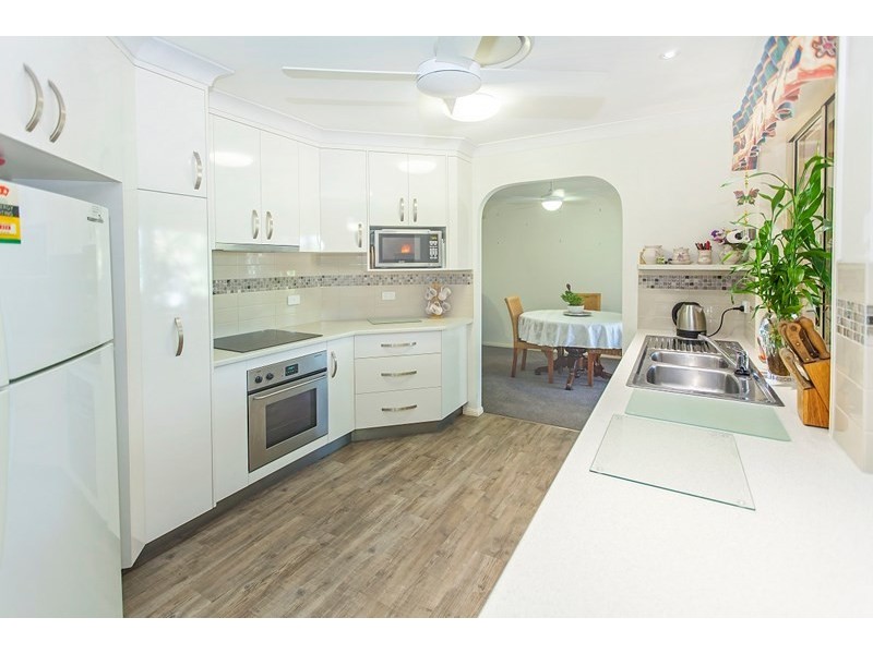 37 Drummond Street, Sinnamon Park QLD 4073