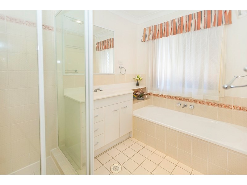 37 Drummond Street, Sinnamon Park QLD 4073