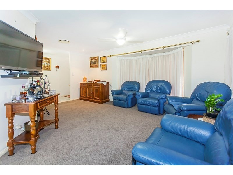 37 Drummond Street, Sinnamon Park QLD 4073