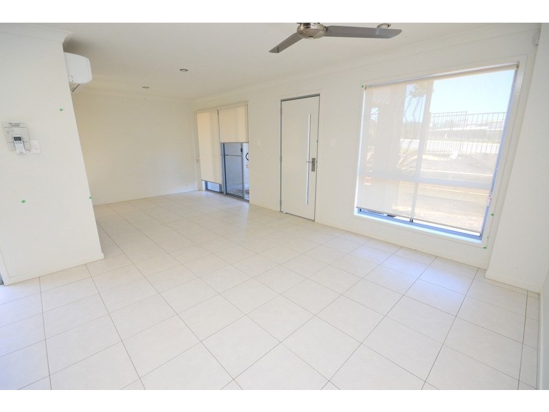 26 Mcgregor Place, Springfield Lakes QLD 4300