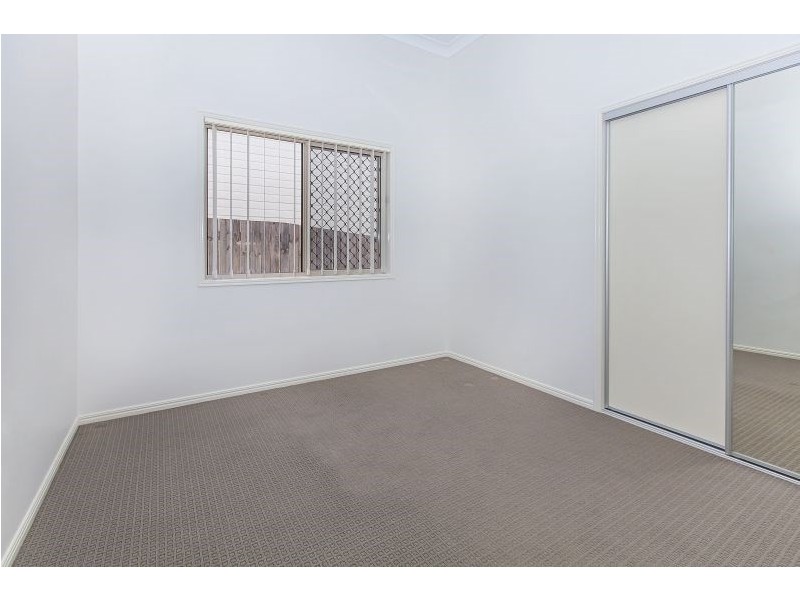 30 Honeypot Avenue, Springfield Lakes QLD 4300