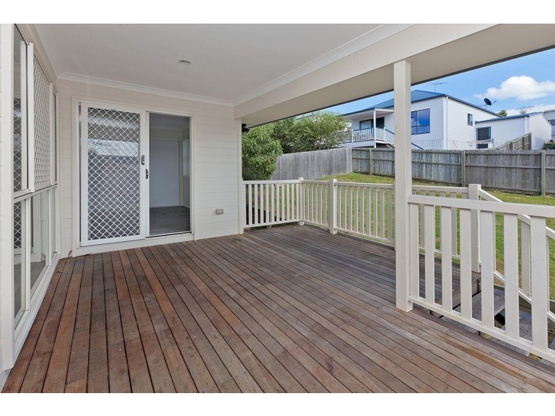 21 Shearwater Terrace, Springfield Lakes QLD 4300