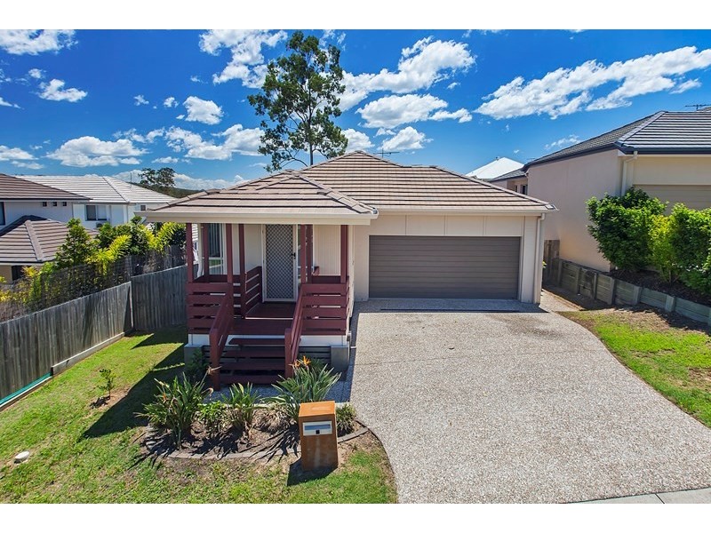 4 Wharf Court, Springfield Lakes QLD 4300
