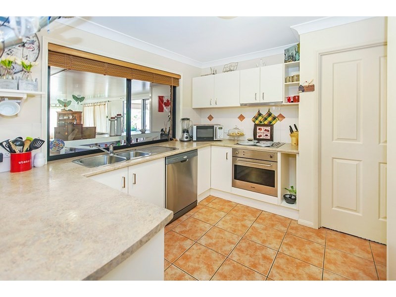 6 Sunview Road, Springfield QLD 4300