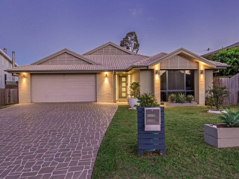 4 Riverside Crescent, Springfield Lakes QLD 4300