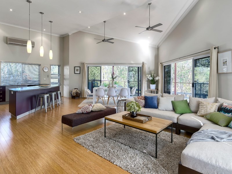 12 Bellevue Place, Springfield Lakes QLD 4300