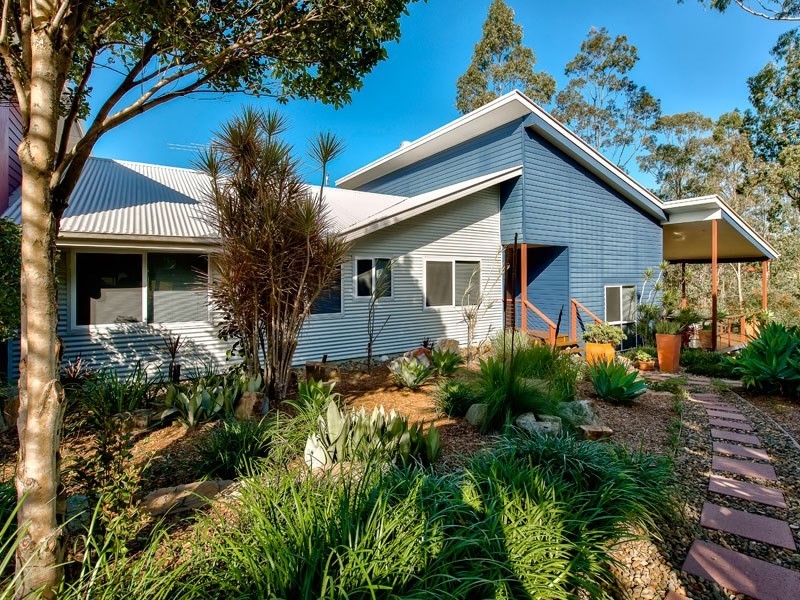 12 Bellevue Place, Springfield Lakes QLD 4300