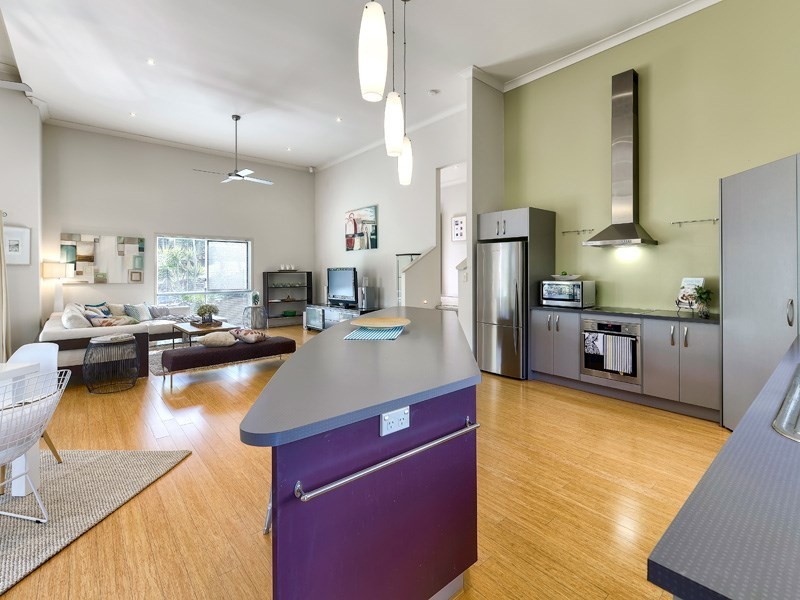 12 Bellevue Place, Springfield Lakes QLD 4300