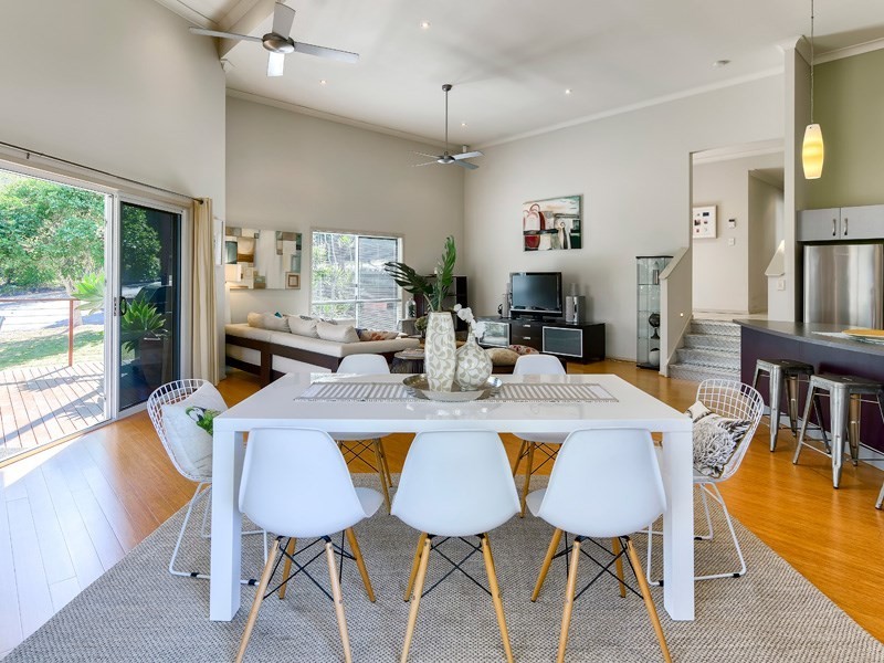 12 Bellevue Place, Springfield Lakes QLD 4300