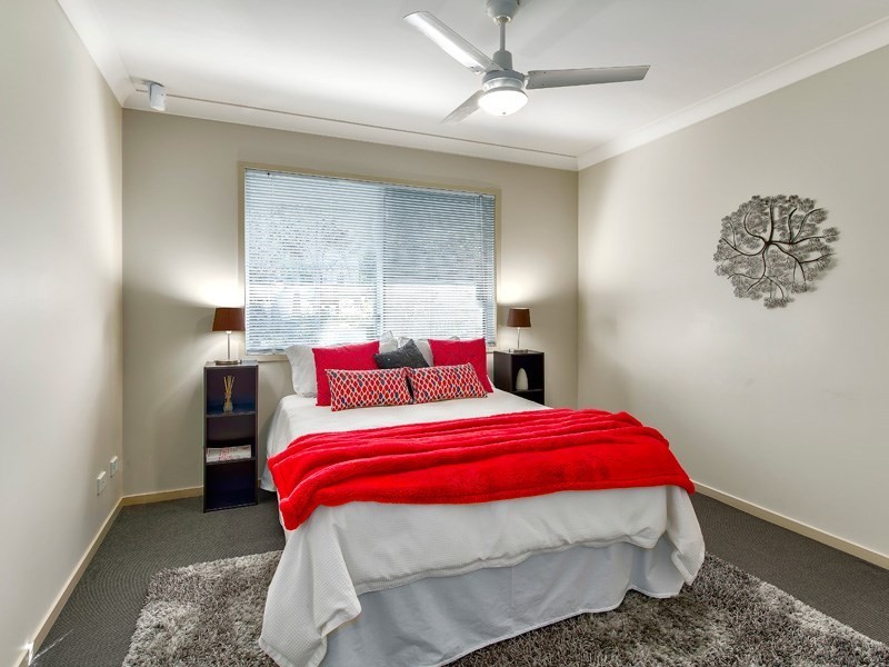 12 Bellevue Place, Springfield Lakes QLD 4300