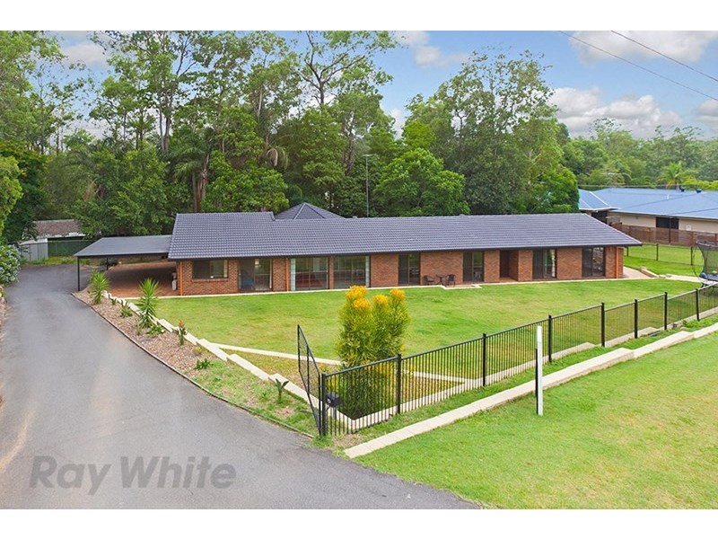 5 Hilton Drive, Camira QLD 4300