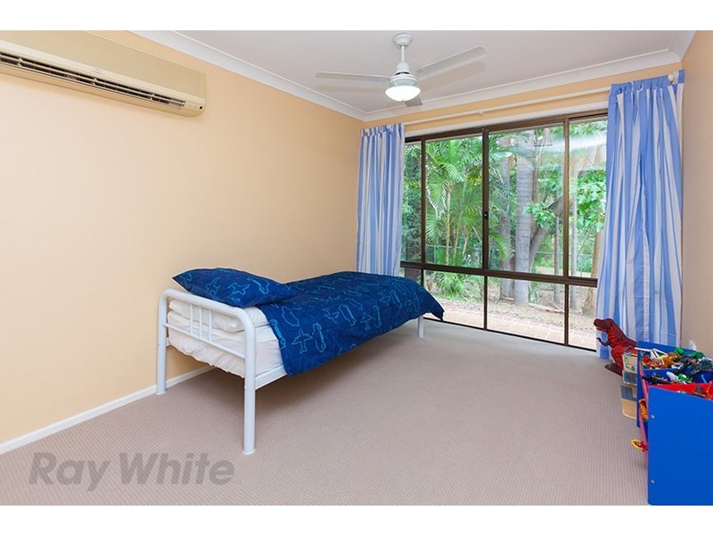 5 Hilton Drive, Camira QLD 4300