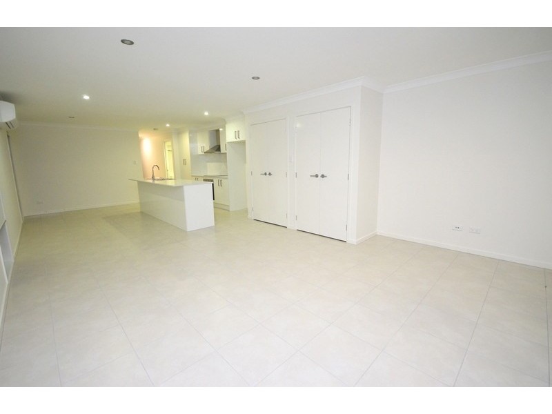10A Folkes Close, Bellbird Park QLD 4300