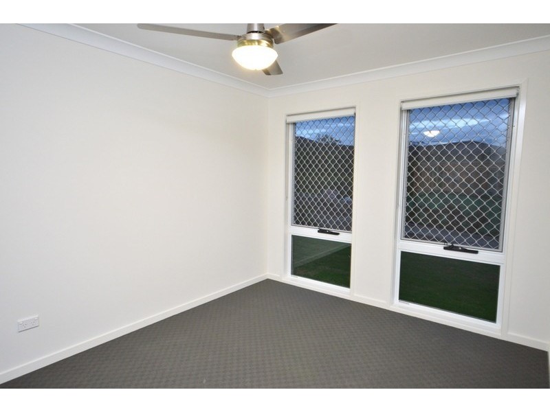 10A Folkes Close, Bellbird Park QLD 4300