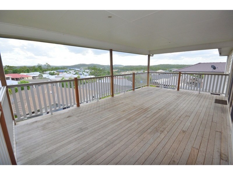 65 Highlands Terrace, Springfield Lakes QLD 4300