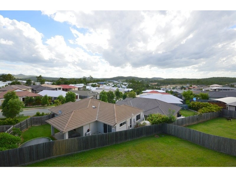 65 Highlands Terrace, Springfield Lakes QLD 4300